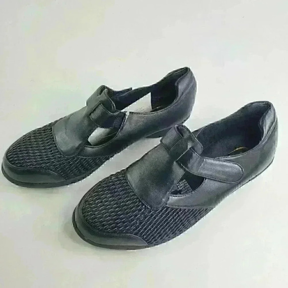 Stretch'n Form by Beacon Adjustable Strap Black Women Comfort Shoes Size 6W New - Picture 8 of 12
